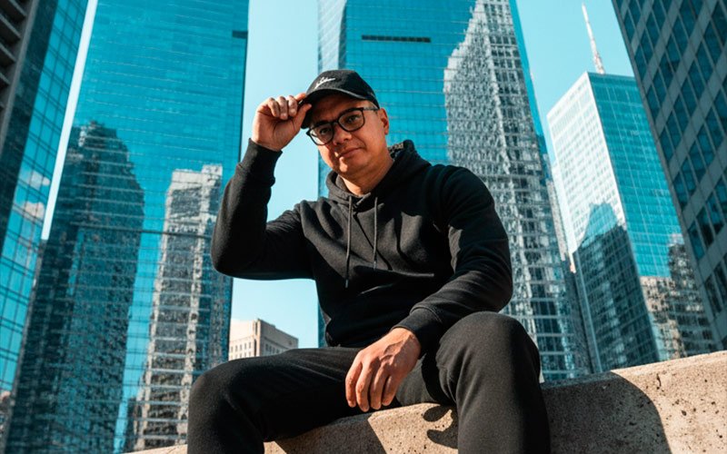 Volví a la radio… Más contento que un «hijueputa»